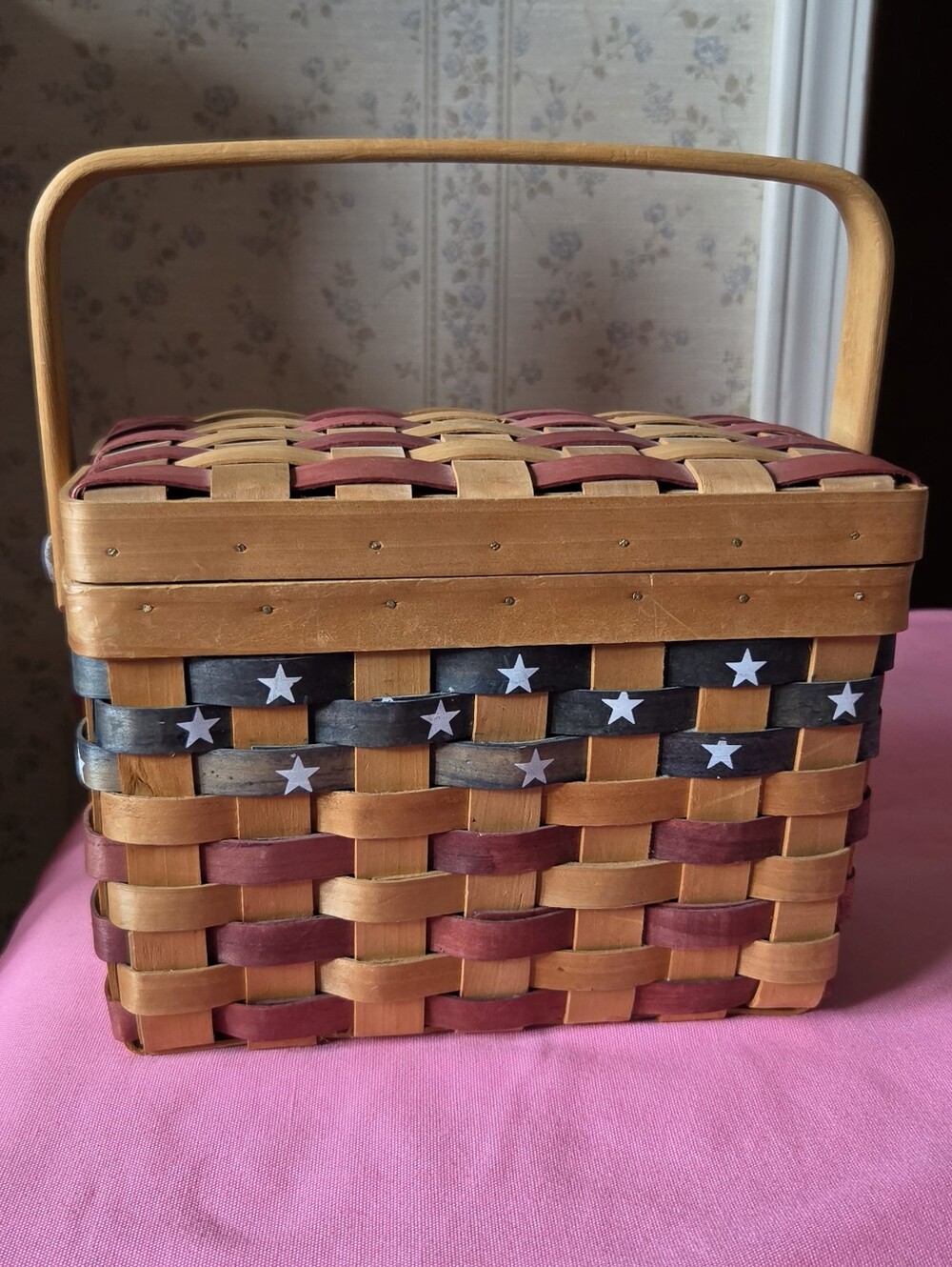 Vintage Americana Patriotic Accent Basket Divided Inside